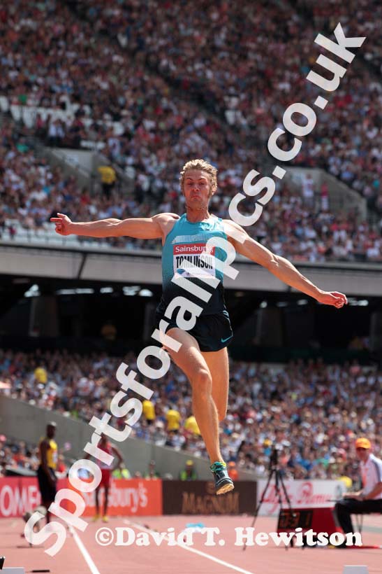 Chris Tomlinson in the long jump at the  2013 IAAF Diamond League, Sainsbury's Anniversary Games, Queen Elizabeth Olympic Park, London.